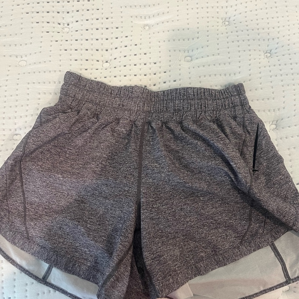 Lulu lemon gray women’s high rise short